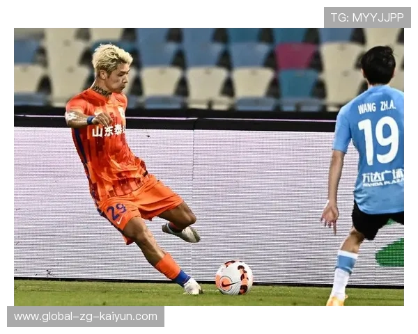 山东泰山传球线路清晰明快，极具战术层次