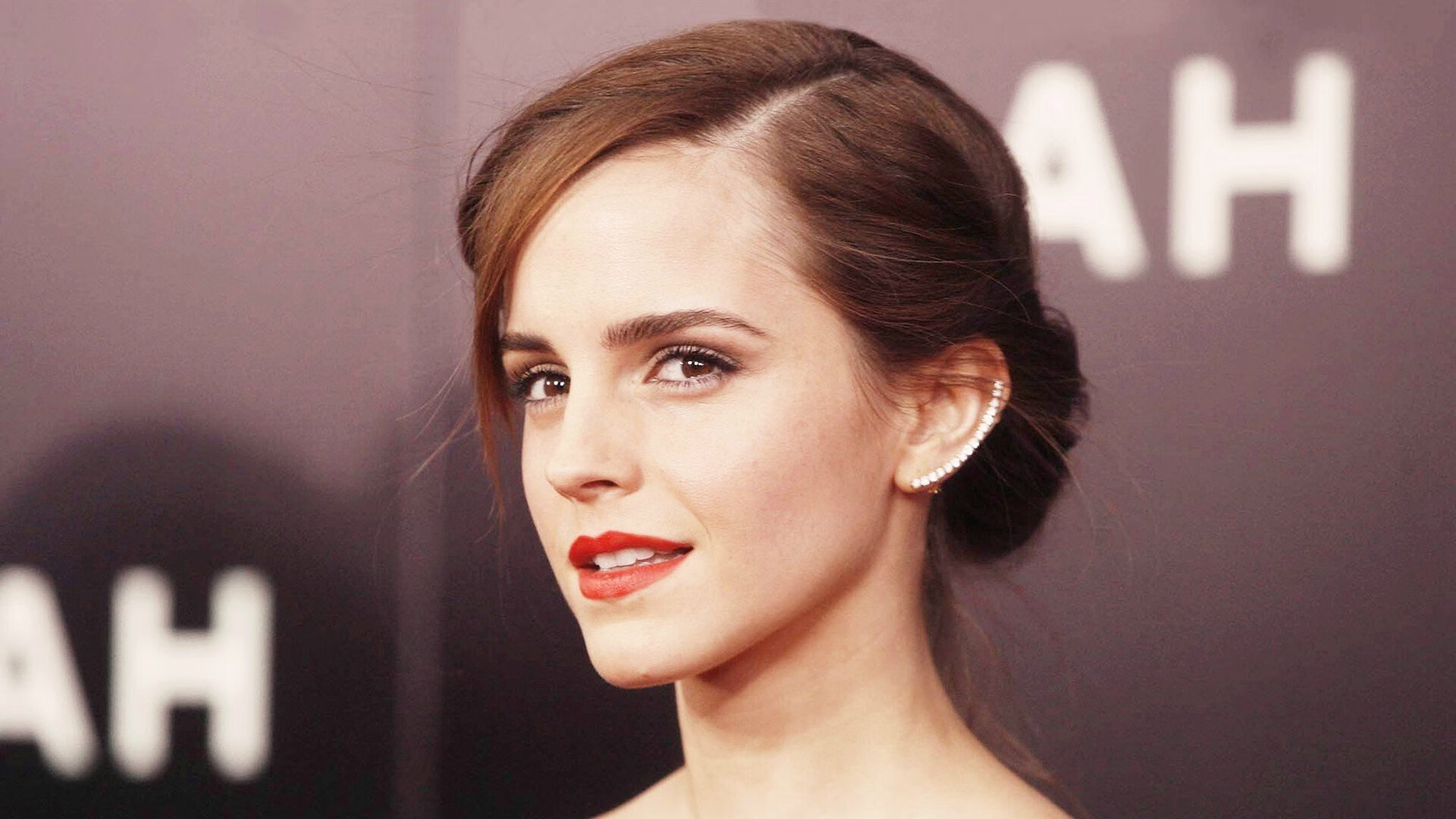 跳水稳定输出中立代表队A锁定奖牌,跳水队伍